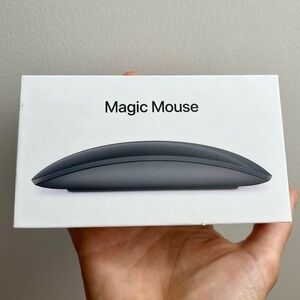 NWT Apple Magic Mouse 2 Space Grey ( black)